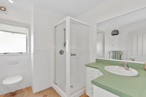 Photo of property in 28 Kurapari Road, Kerikeri, 0294