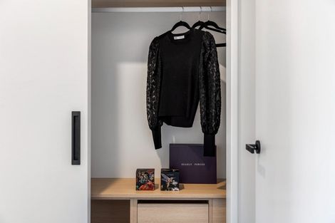 Photo of property in 15 Humariri Street, Point Chevalier, Auckland, 1022