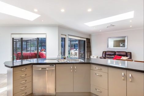 Photo of property in 2 Julies Way, Rangatira Park, Taupo, 3330