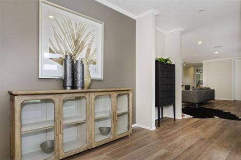 Photo of property in 80 Ewen Place, Karaka, Papakura, 2580