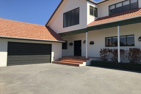 Photo of property in 31 Thornycroft Street, Fendalton, Christchurch, 8052