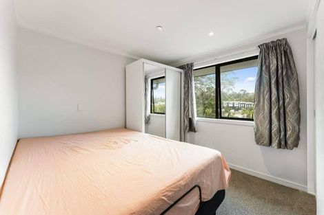Photo of property in 17a/30 Westward Ho, Glen Eden, Auckland, 0602