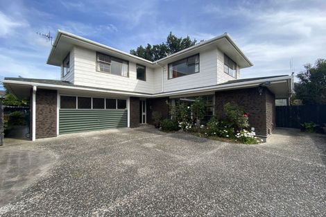 Photo of property in 8a Caulfield Place, Awapuni, Palmerston North, 4412