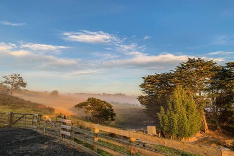 Photo of property in 2 Oakleigh Rise, Oakleigh, Whangarei, 0171