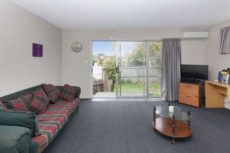 Photo of property in 1/41 Oldwood Street, Bishopdale, Christchurch, 8053