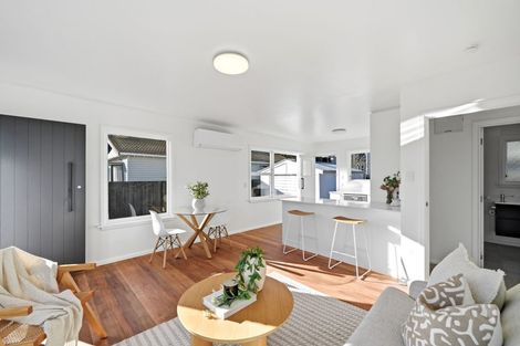 Photo of property in 8 Havelock Street, Phillipstown, Christchurch, 8011