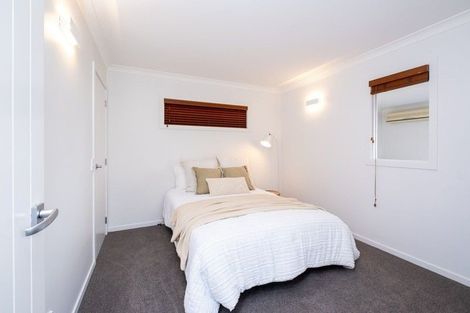 Photo of property in 5 Corry Avenue, Bluff Hill, Napier, 4110
