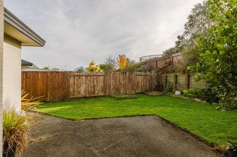 Photo of property in 15 Aspen Way, Kelvin Grove, Palmerston North, 4414