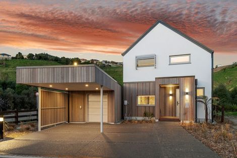 Photo of property in 1 Kahika Lane, Westmorland, Christchurch, 8025