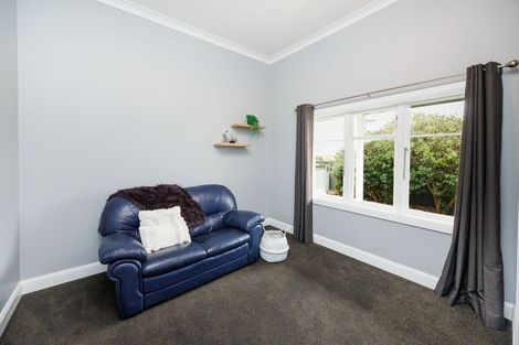 Photo of property in 6 A'court Street, Sanson, 4817