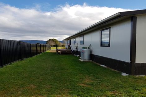 Photo of property in 47 Lawson Burrows Crescent, Te Anau, 9600