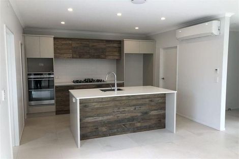 Photo of property in 82 Te Napi Drive, Takanini, 2112