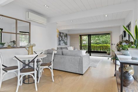 Photo of property in 24a Penning Road, Castor Bay, Auckland, 0620