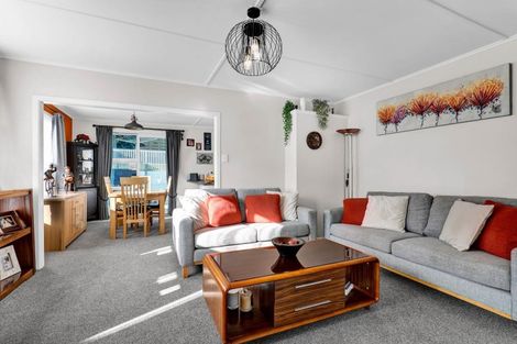 Photo of property in 19 Clearmont Crescent, Blagdon, New Plymouth, 4310