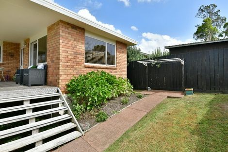 Photo of property in 2a Melia Place, Stanmore Bay, Whangaparaoa, 0932