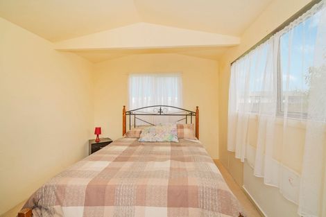 Photo of property in 36 Whitby Avenue, Whitianga, 3510