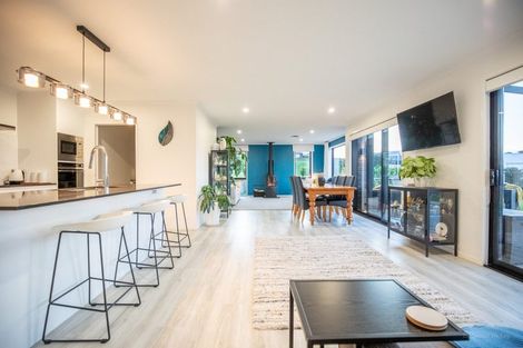 Photo of property in 15 Ruruhi Street, Raglan, 3225