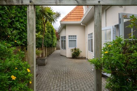 Photo of property in 4 Amesbury Drive, Churton Park, Wellington, 6037