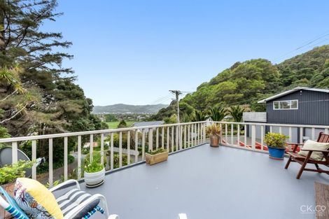 Photo of property in 239a Whites Line East, Waiwhetu, Lower Hutt, 5010