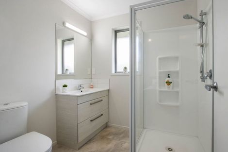 Photo of property in 5 Vantage Place, Omokoroa, 3114