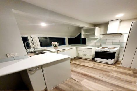 Photo of property in 1/38 Gulf View Road, Murrays Bay, Auckland, 0630