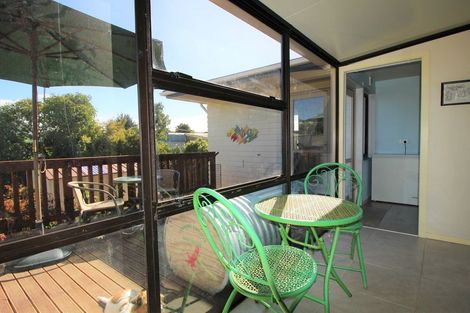 Photo of property in 20 Test Street, South Hill, Oamaru, 9400