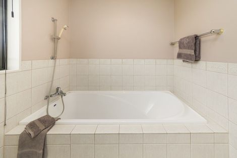 Photo of property in 41 Washington Parade, Milson, Palmerston North, 4414