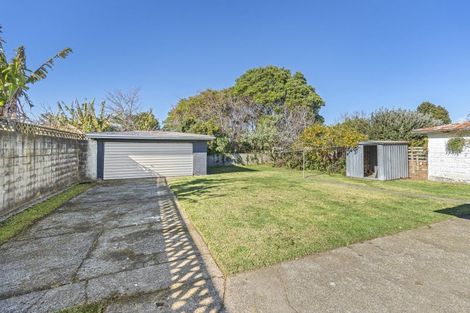 Photo of property in 25 Brookes Terrace, Waitara, 4320
