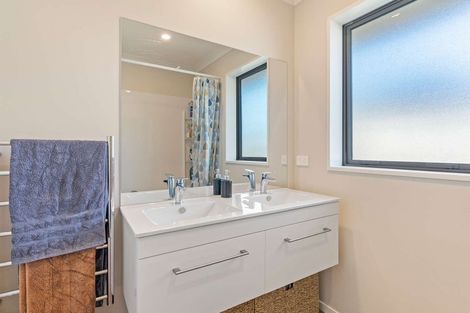 Photo of property in 5a Patiki Place, Diamond Harbour, Lyttelton, 8971