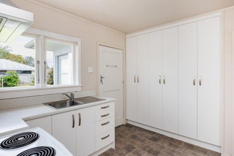 Photo of property in 32 Keeling Street, West End, Palmerston North, 4412