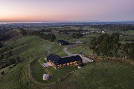 Photo of property in 246 Korito Road, Korito, New Plymouth, 4371