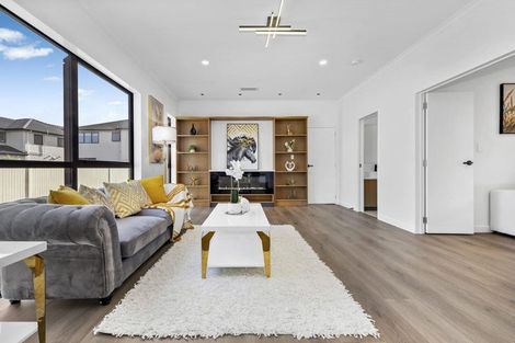 Photo of property in 14 Hughs Way, Flat Bush, Auckland, 2019