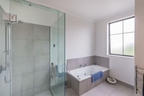 Photo of property in 166 Hussey Road, Northwood, Christchurch, 8051