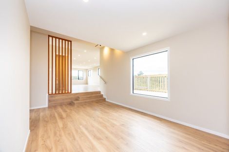 Photo of property in 30 Awanui Road, Red Beach, 0932