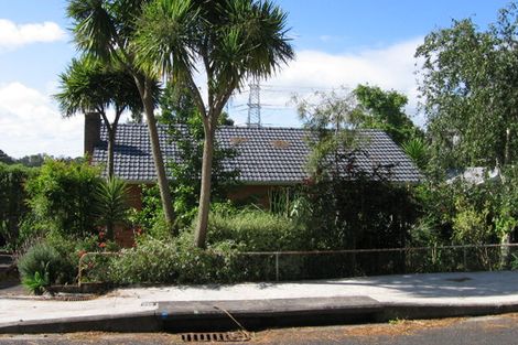 Photo of property in 55 Taunton Terrace, Blockhouse Bay, Auckland, 0600