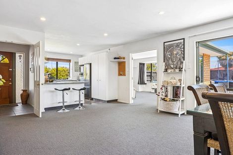 Photo of property in 68 Bella Rosa Drive, Hei Hei, Christchurch, 8042