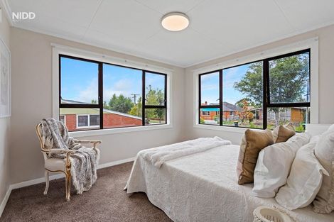 Photo of property in 111 Centennial Avenue, Helensburgh, Dunedin, 9010