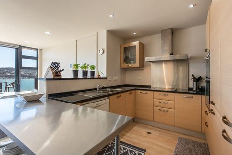 Photo of property in Shelley Bay Terraces, 13/61 Maupuia Road, Maupuia, Wellington, 6022