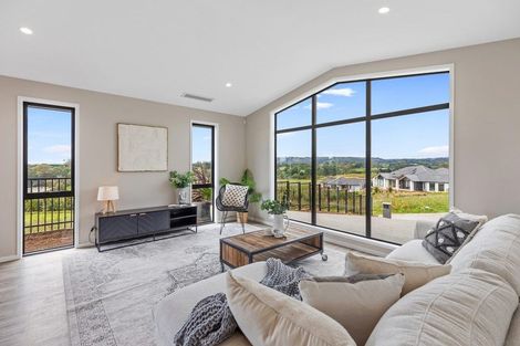 Photo of property in 11 Flounder Drive, Omokoroa, 3114