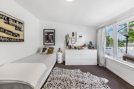 Photo of property in 8 Cadman Avenue, Waterview, Auckland, 1026