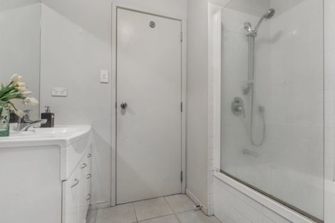 Photo of property in 25/94 Glengarry Road, Glen Eden, Auckland, 0602