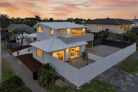 Photo of property in 2 Jellicoe Street, South New Brighton, Christchurch, 8062