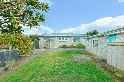 Photo of property in 23 Upham Street, Havelock North, 4130