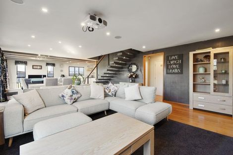 Photo of property in 55 Sovereign Boulevard, Kaiapoi, 7630