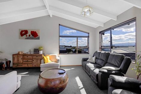 Photo of property in 7 Green Lane, Hawera, 4610