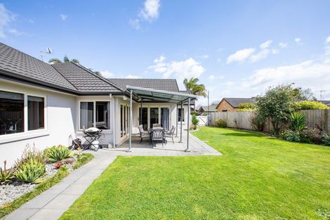 Photo of property in 33 Grace Avenue, Rototuna North, Hamilton, 3210