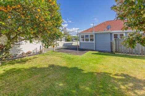 Photo of property in 1 Ruataniwha Street, Waipukurau, 4200