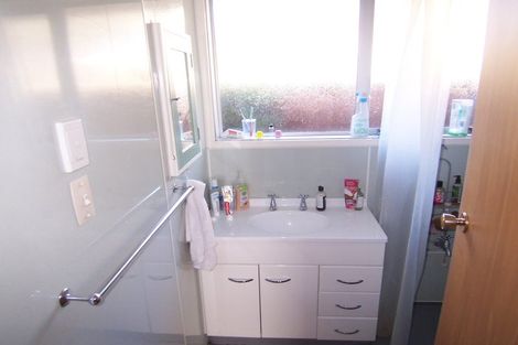 Photo of property in 53 Landsdowne Terrace, Cashmere, Christchurch, 8022