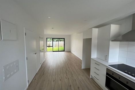 Photo of property in 1 Eileen Newey Place, Henderson, Auckland, 0612