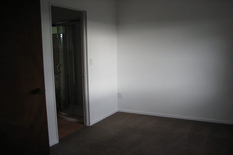 Photo of property in 75 Kennedy Avenue, Forrest Hill, Auckland, 0620